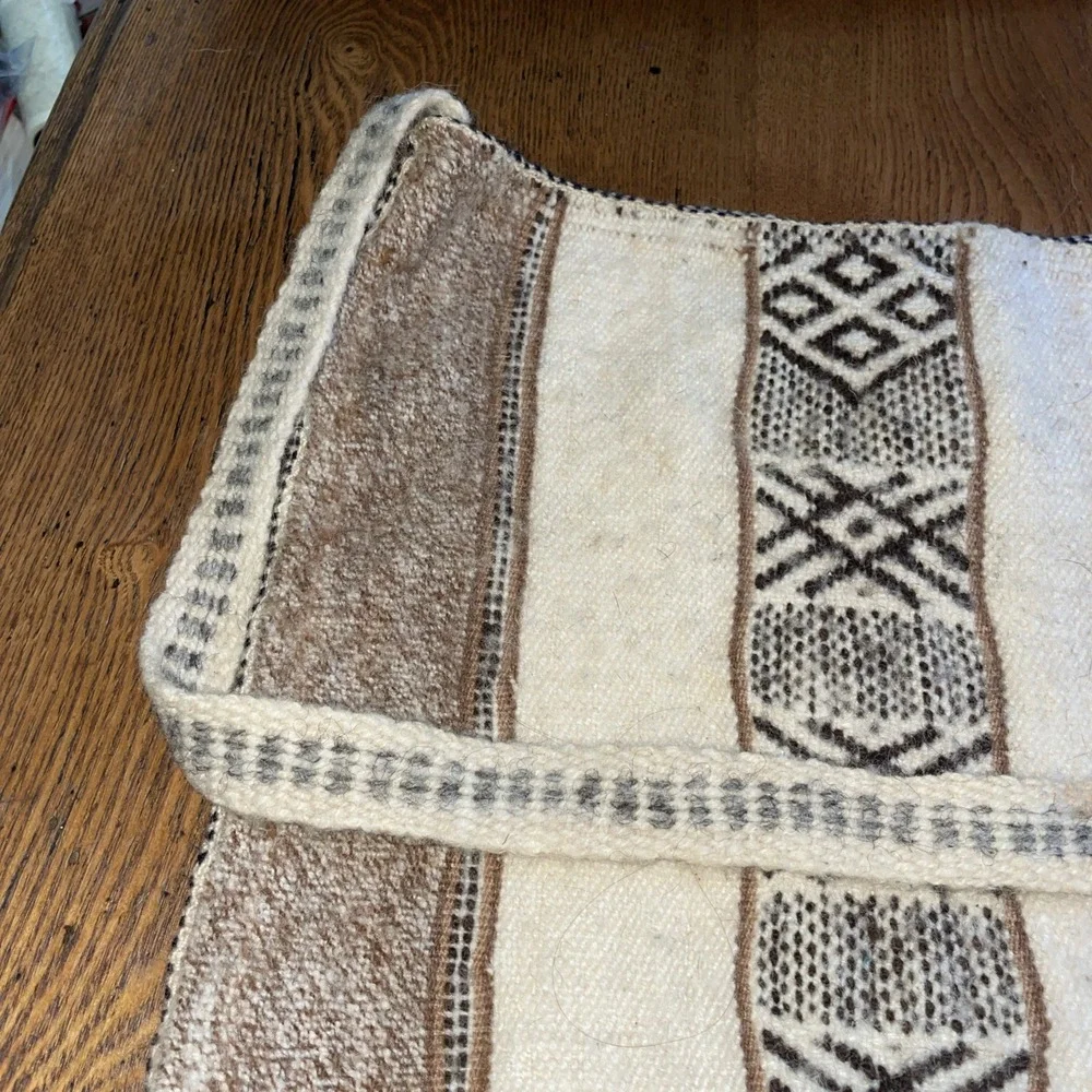 Vintage Medium Size Shoulder Bag - Wool Neutral‎ Colors Geometric patterns